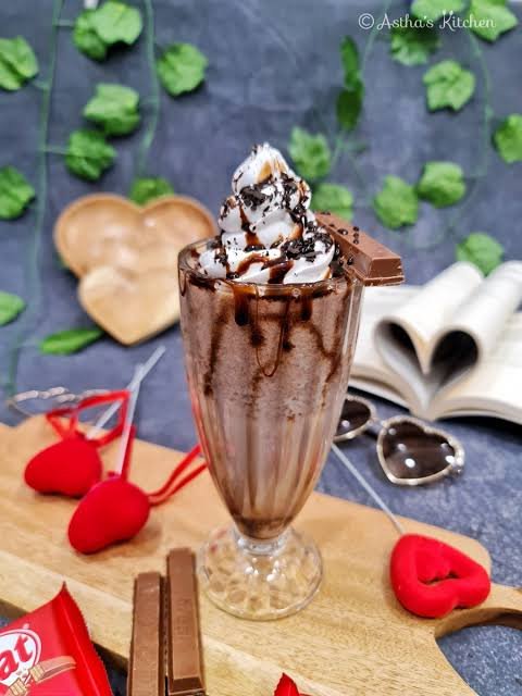 Kitkat Milkshake